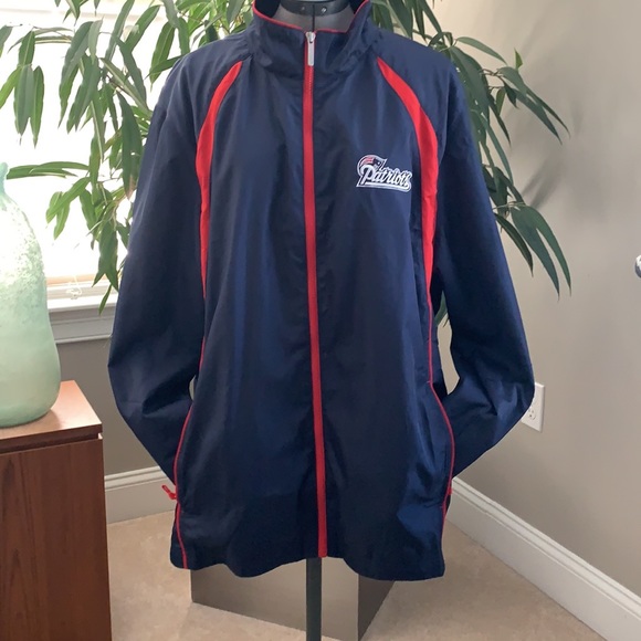 NWOT NFL New England Patriots Sideline Windbreaker Jacket by Reebok - Picture 15 of 16